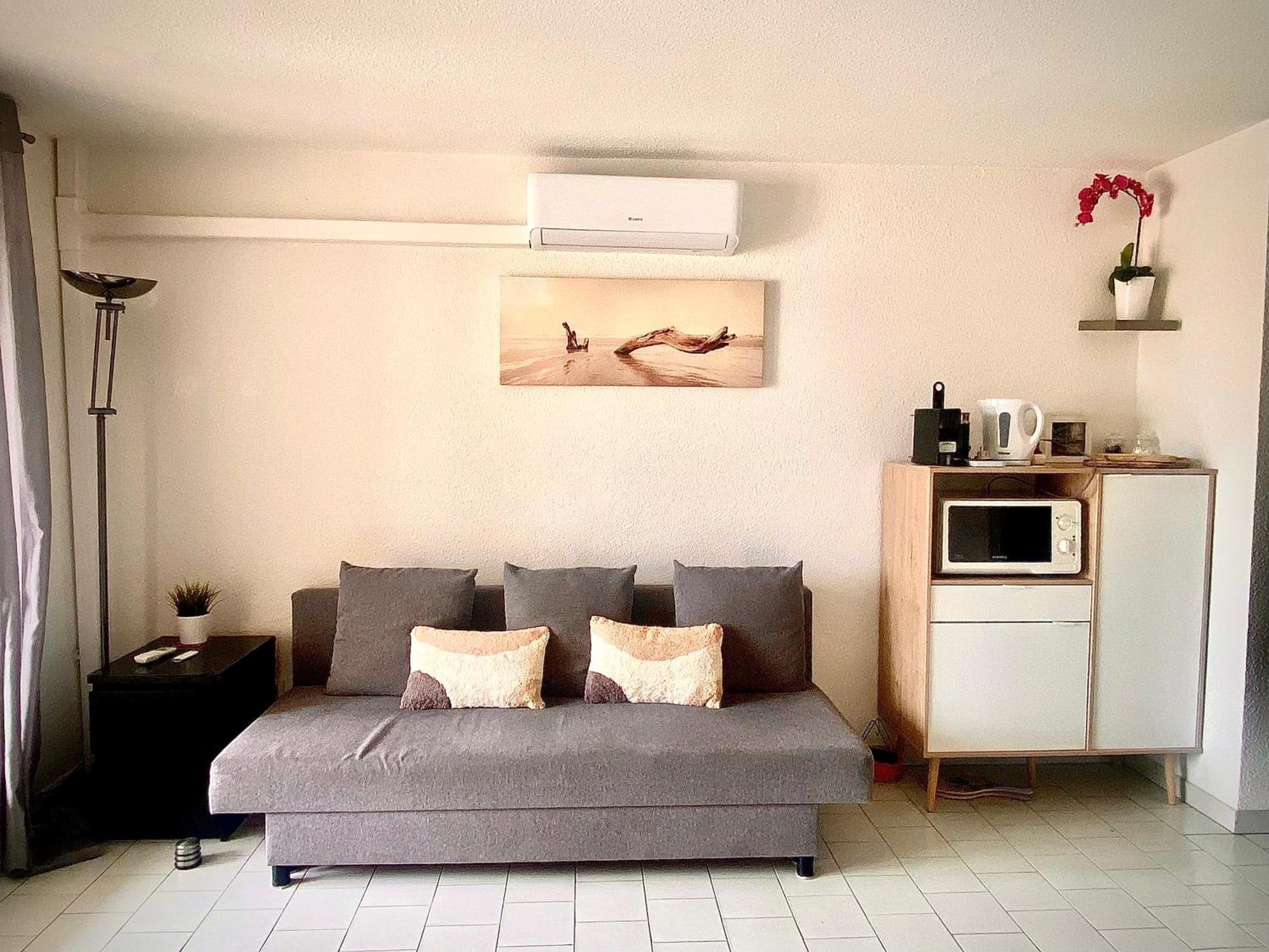 2 Bedrooms, 15 Min Walk To Beach, Ac, Pool & Fiber Internet In A Quiet, Private Gated Domain 5Kms To St Tropez كوغولين المظهر الخارجي الصورة